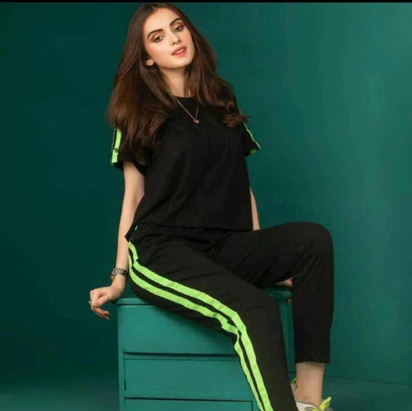 Chulfly Track Suit For Women